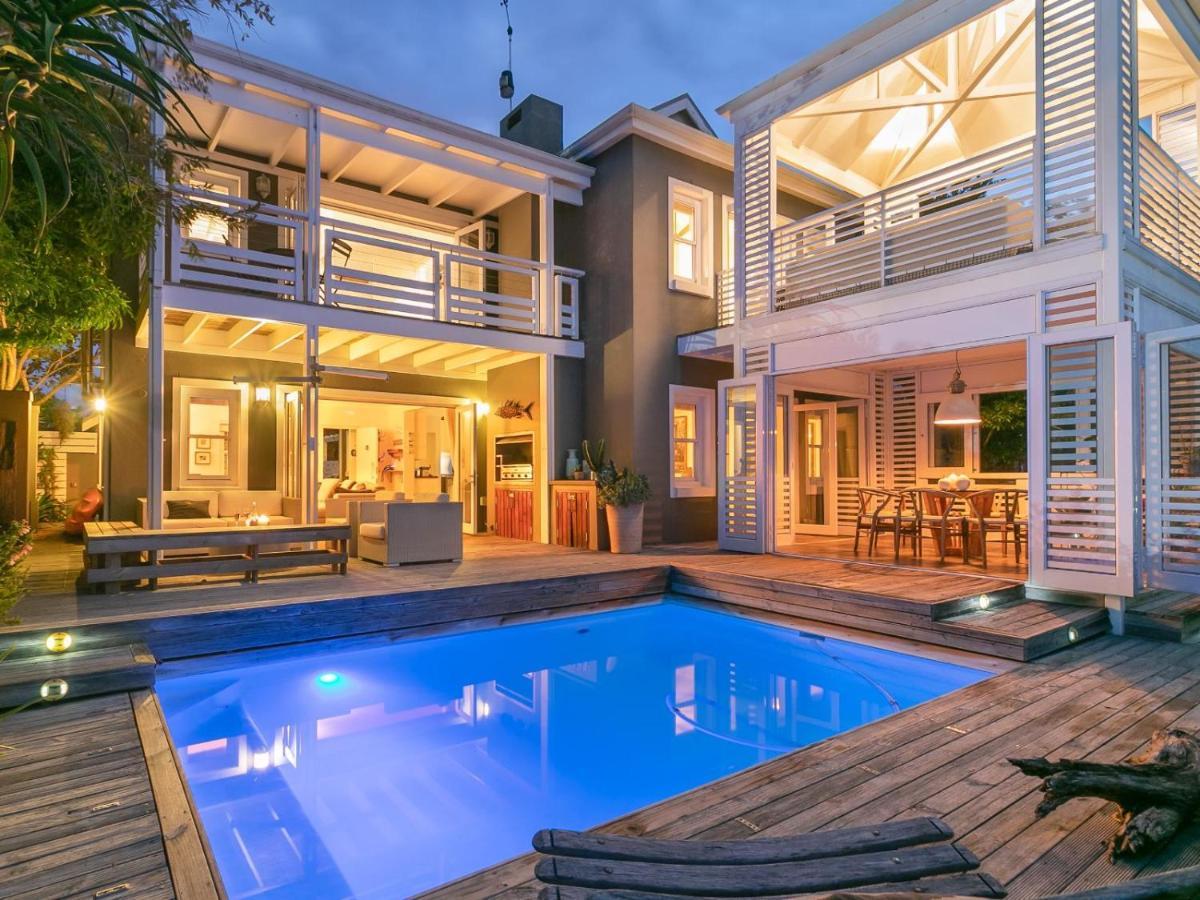 クニスナ Sunset Lane Fairmile Pointヴィラ エクステリア 写真